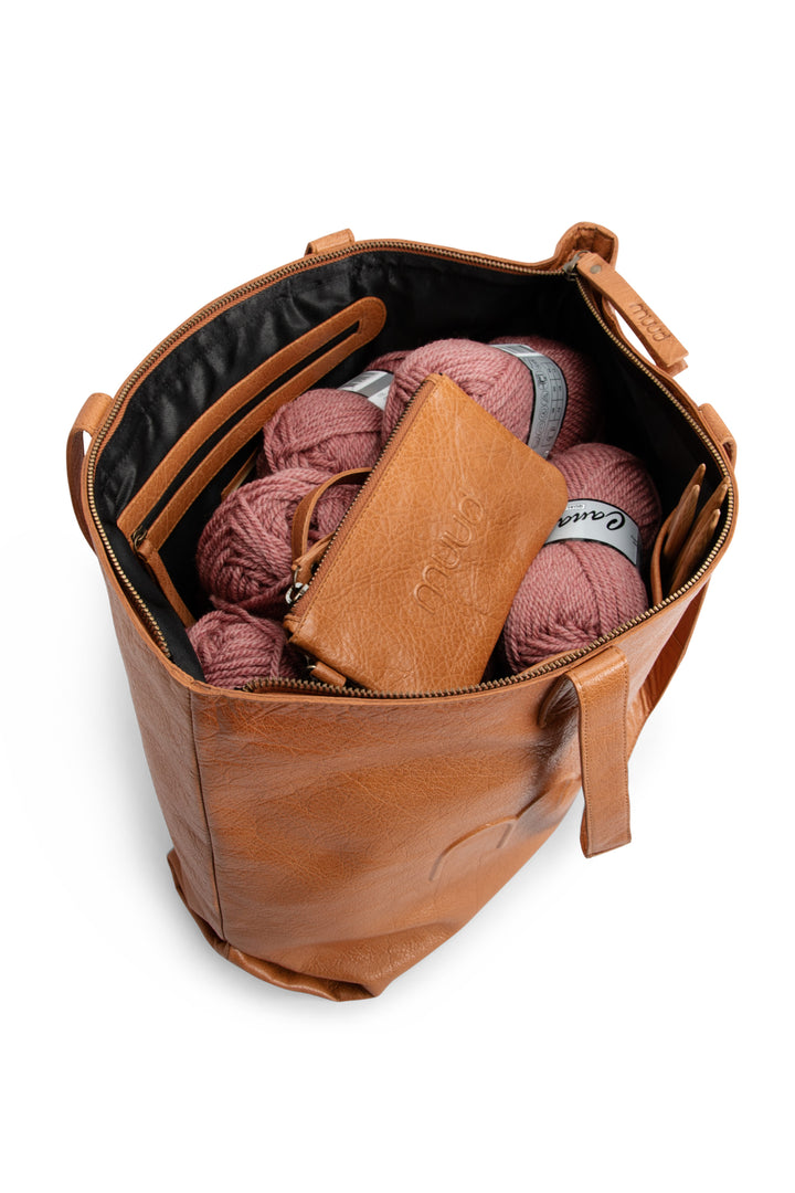 laura - projekttasche / shopper mit abnehmbaren geldbeutel, handgefertigt aus Echtleder von muud whisky